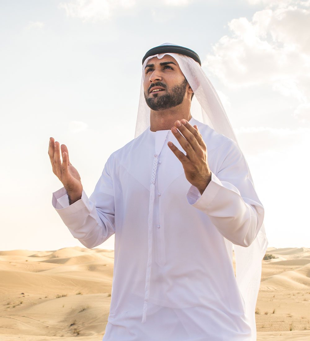 arabic-men3-in-desert-5BHEW8E.jpg arabic-men3-in-desert-5BHEW8E.jpg